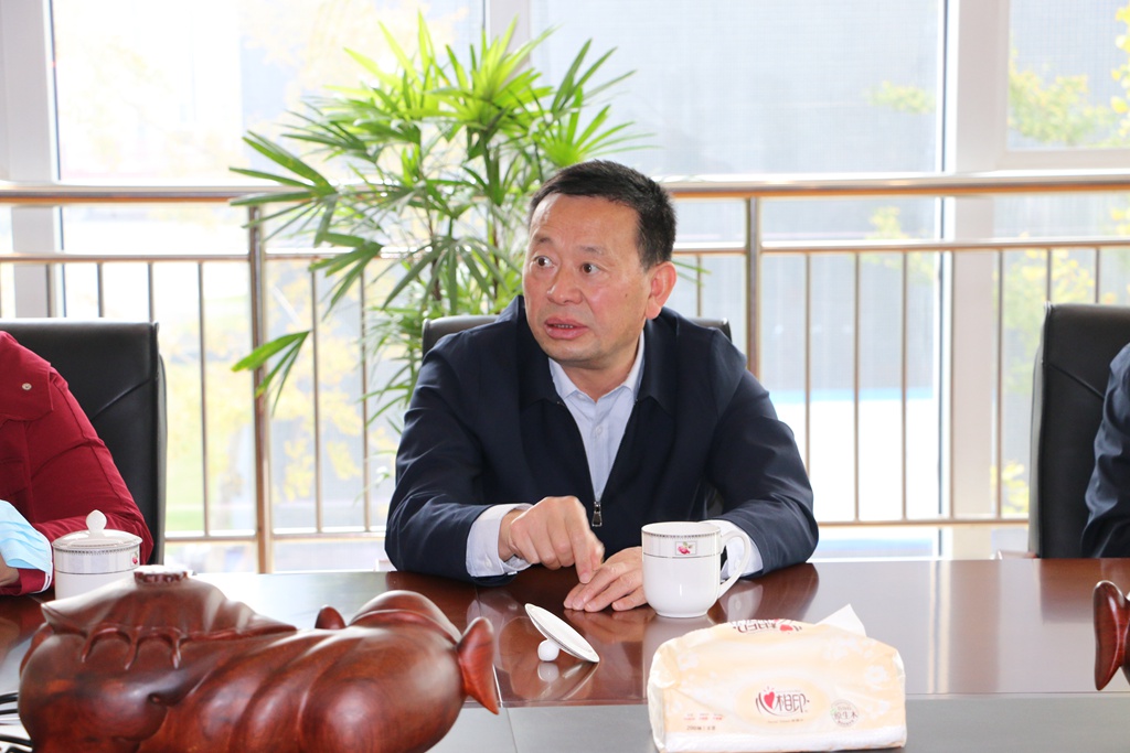 news05.jpg news05.jpg